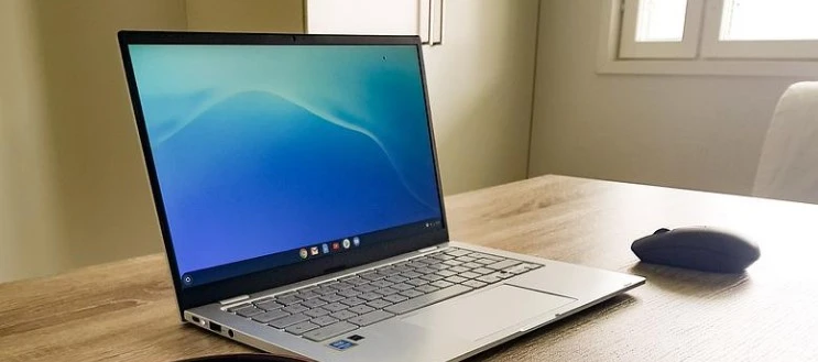ChromeBook vs Laptop for Students