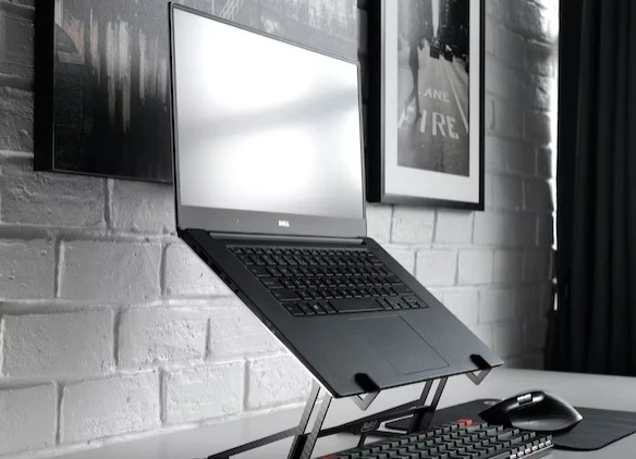 Are Laptop Stands worth It? Benefits of Laptop Stand